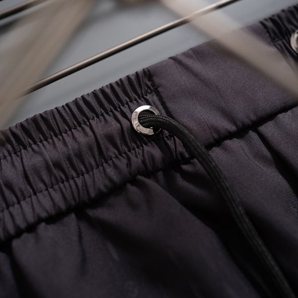 ブランドハーフパンツ角部分ディテール